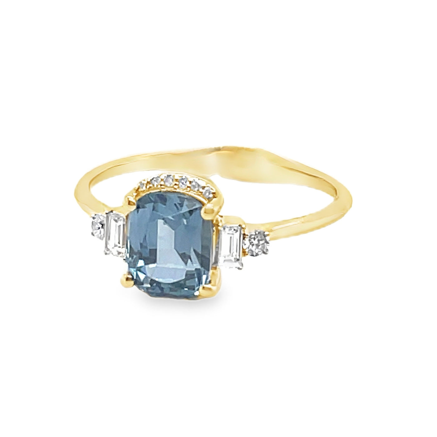 18K Yellow Gold Blue Spinel and Diamond Ring