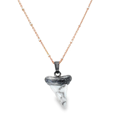 925 Shark's Tooth Gemstone Pendant w/Chain