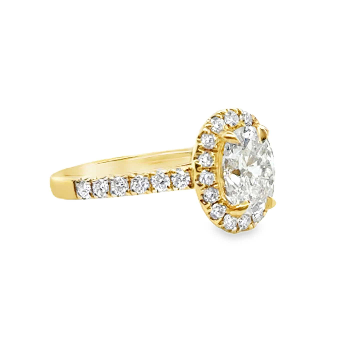 GIA Oval Brilliant Diamond Ring