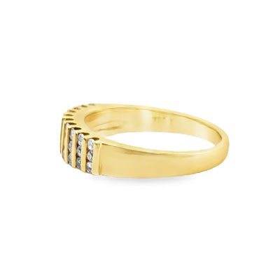 18KY Diamond 10-Row Band