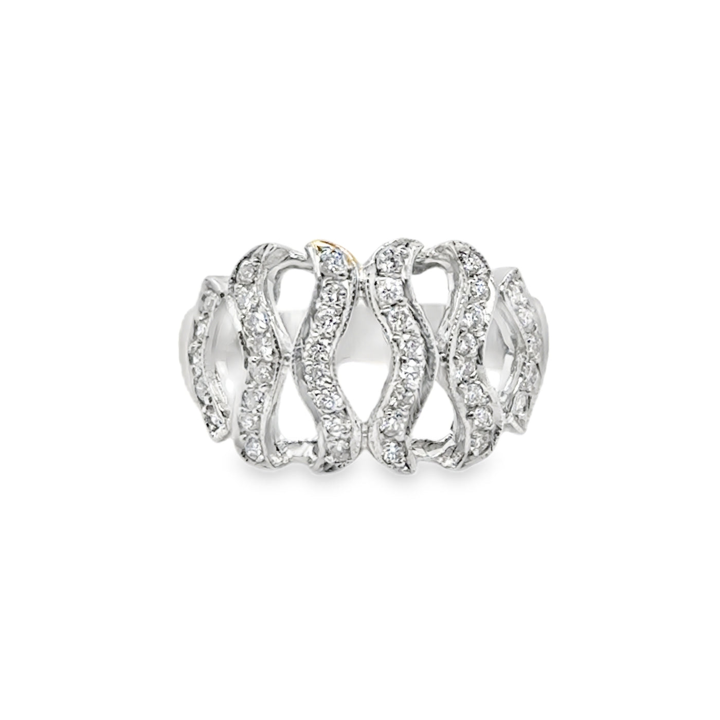 14KW Diamond Swirl Ring