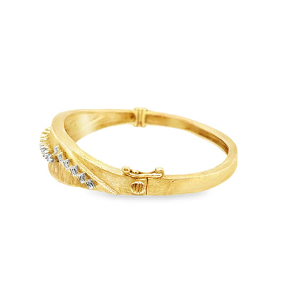 14KY Art Deco Hinged Bangle