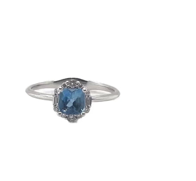 18K White Gold Santa Maria Aquamarine and Diamond Ring