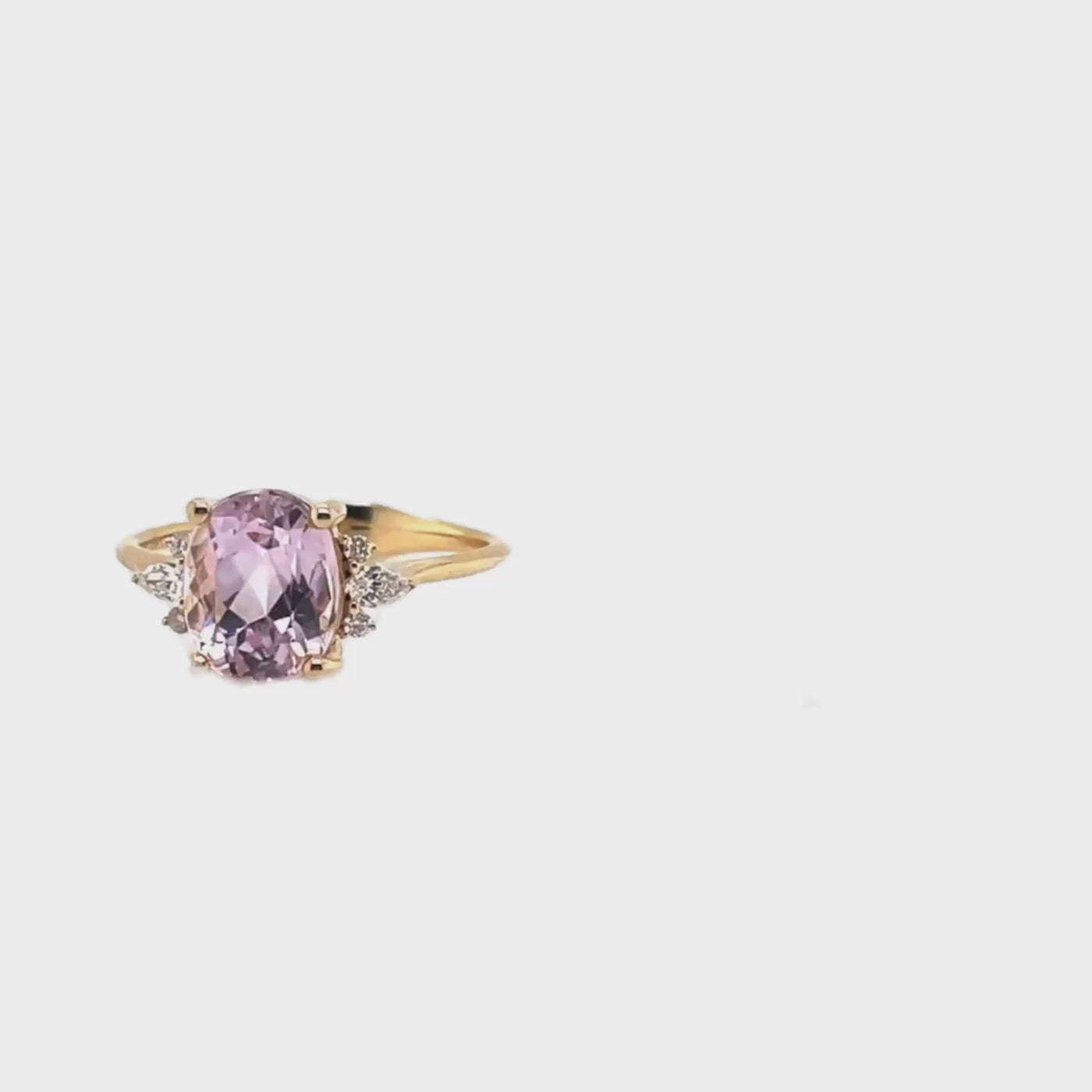 18K Yellow Gold Oval Kunzite and Diamond Ring