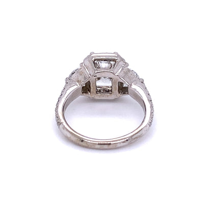 18KW 1.76ct H/S12 GIA Rectangular Diamond Halo Ring