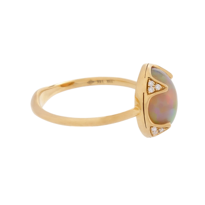 18K Oval Ethiopian Opal Ring